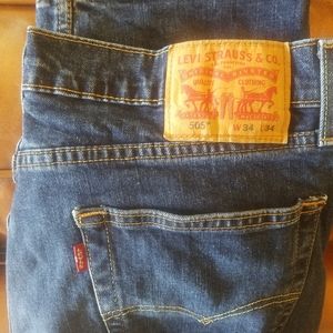 Levi mens jeans